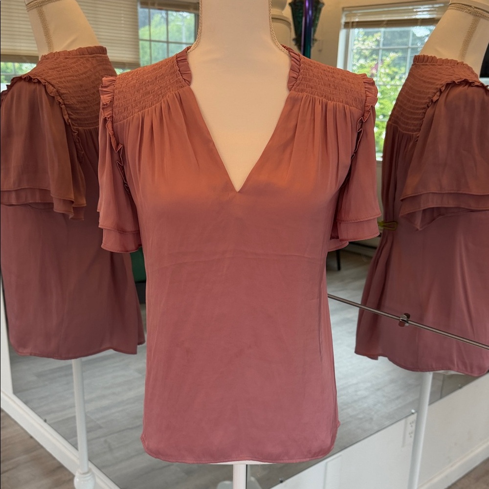 Express Dusty Mauve V-Neck Short Sleeve Blouse